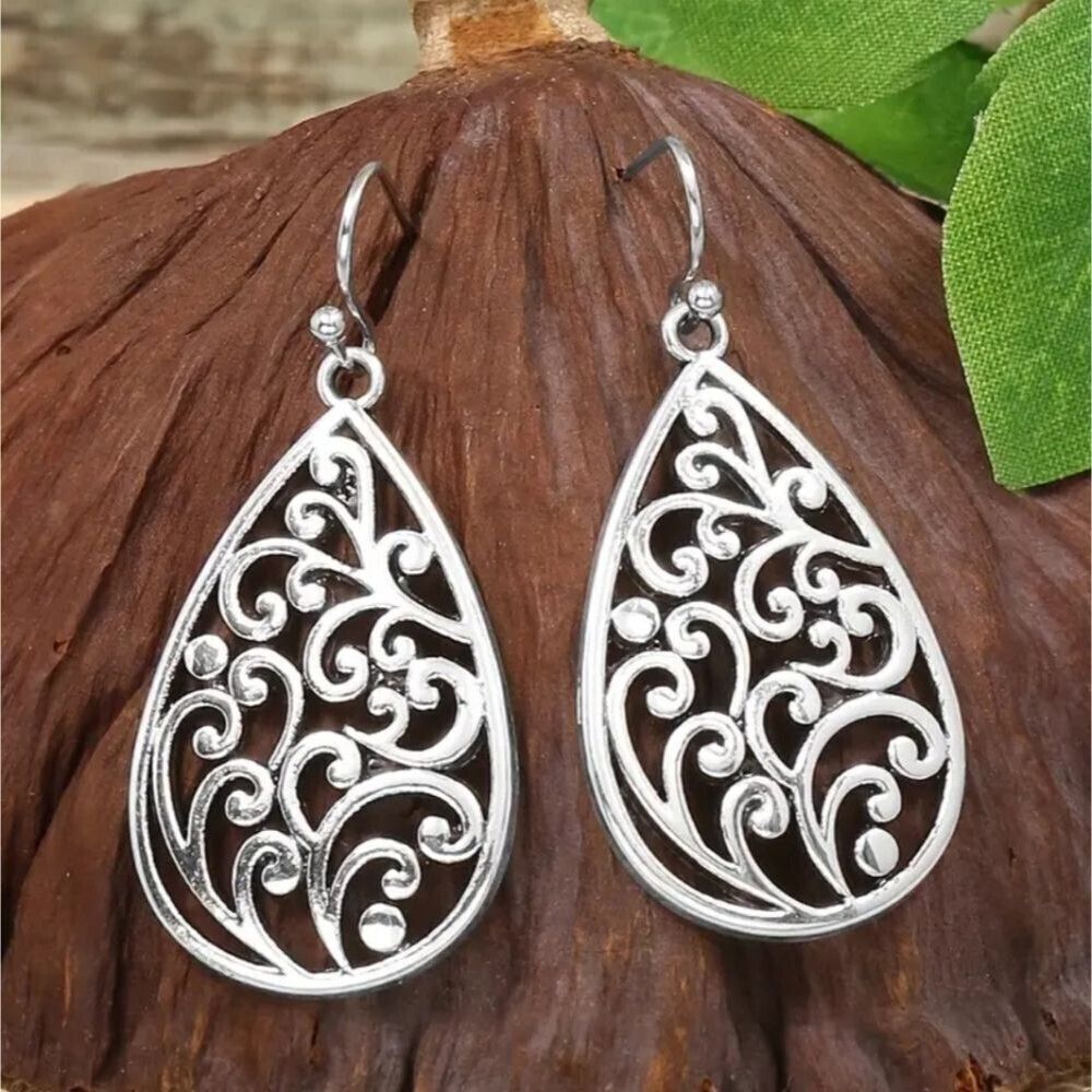 Silver tear drop filigree earrings minimalist swirl drop jewelry